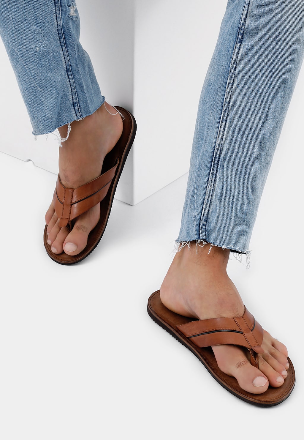 Hnědé pánské žabky na ploché podrážce 9257-52 Widok 1