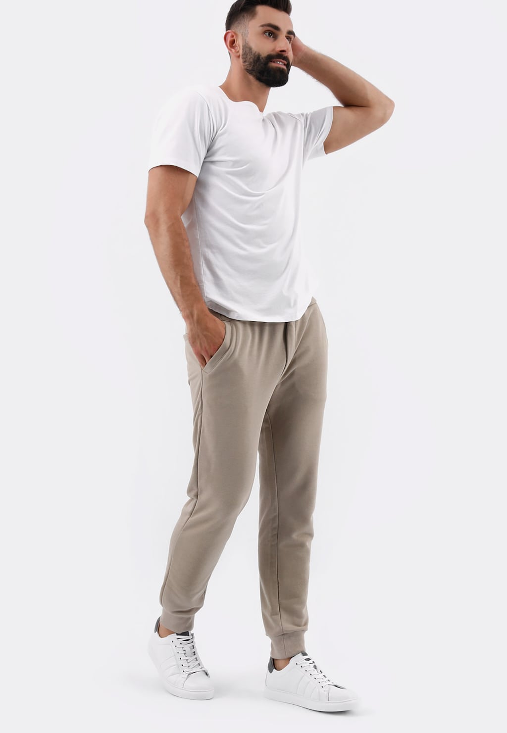 Kožené sneakersy pánske v neutrálnej bielej farbe 10046-59 Widok 1