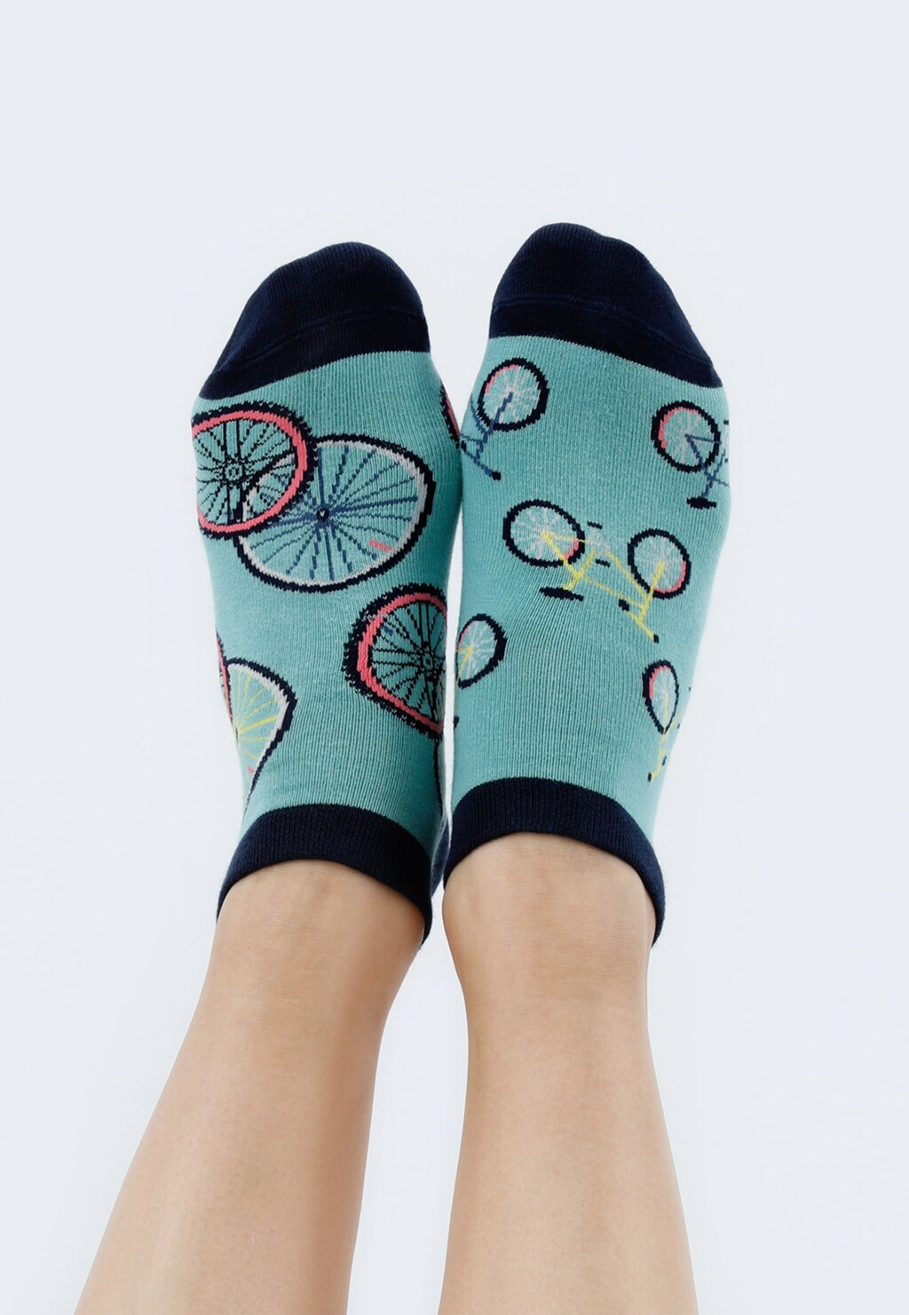 Zielono-granatowe stopki we wzór rowerowy 97025-87 Widok 5