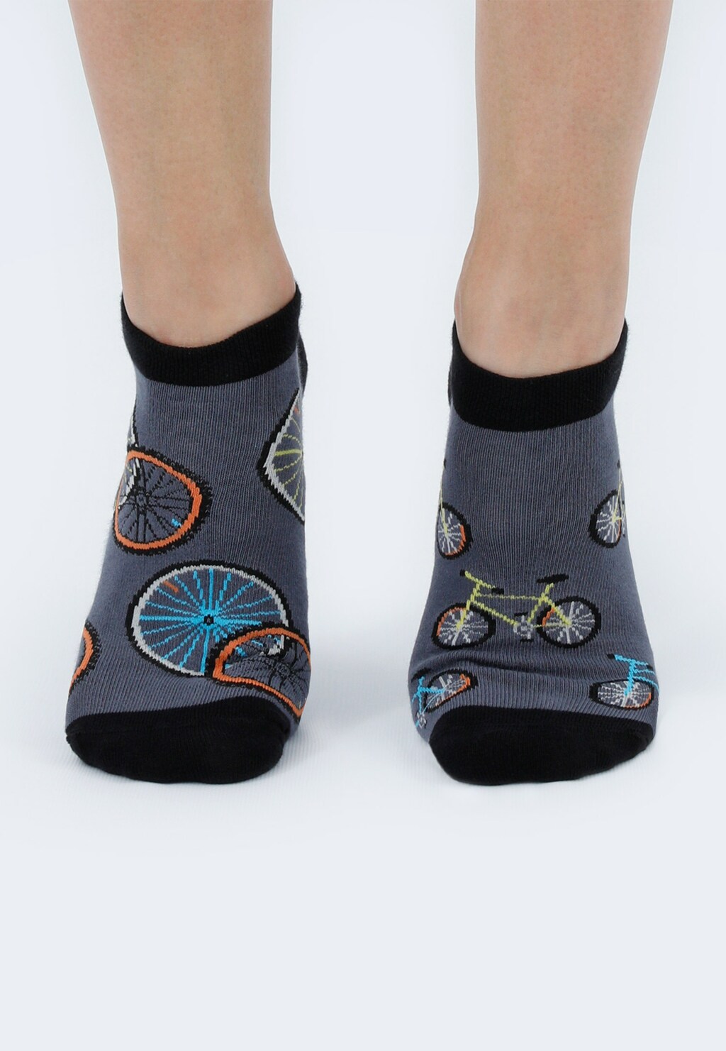Šedé bavlnené ponožky s cyklistickým motívom 97025-80 Widok 6