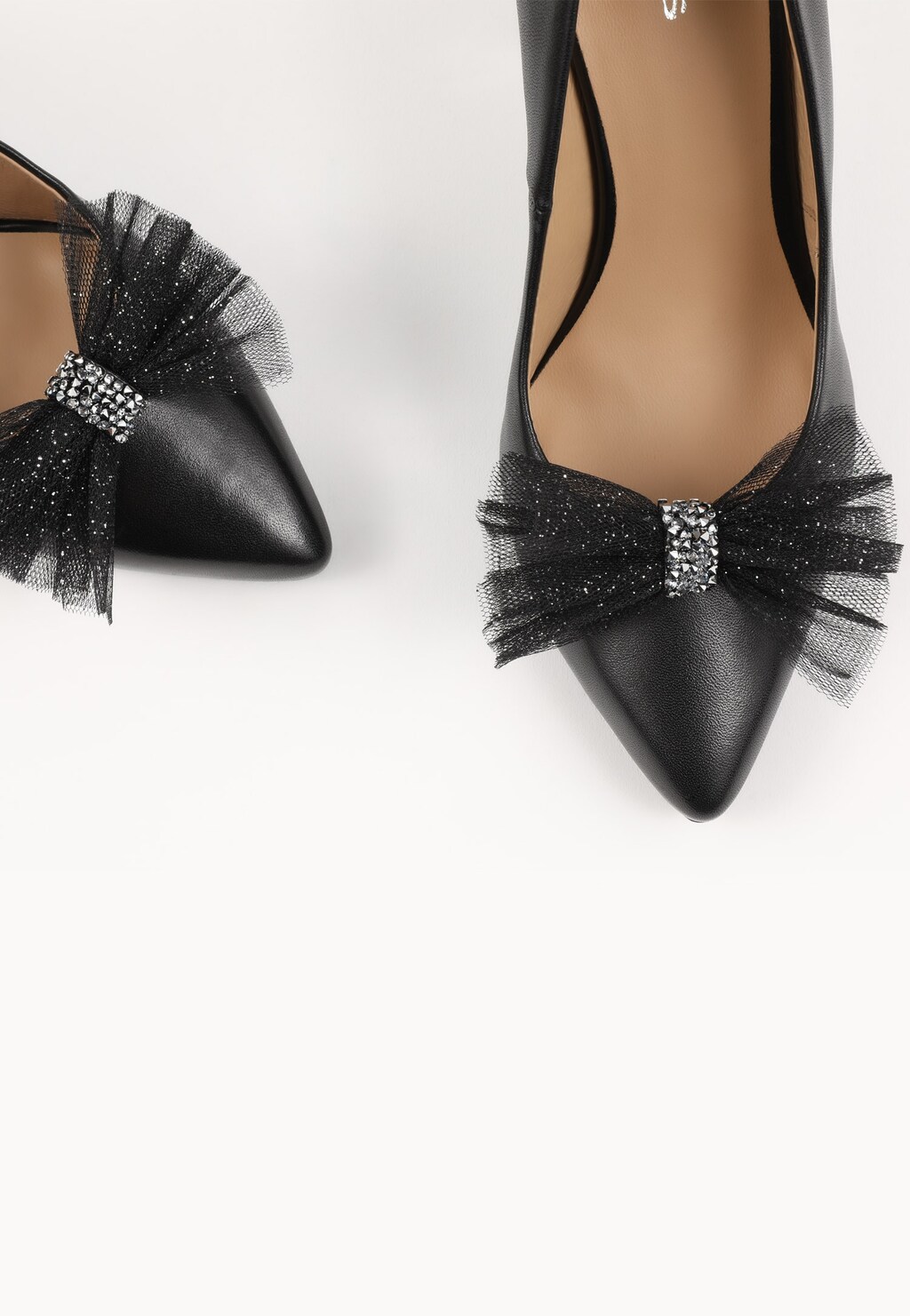 Czarne kokardki do obuwia z paskiem ozdobionym kryształkami  98503-81 Widok 6