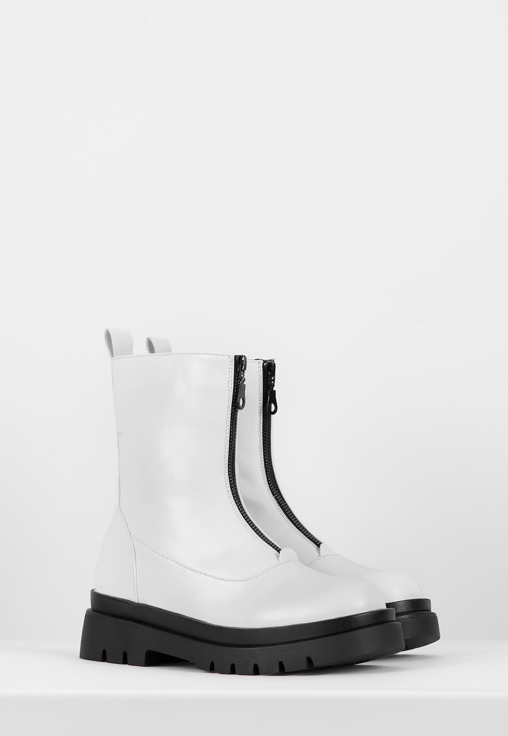 WJS białe botki damskie z kontrastową podeszwą WJS46039-59 Widok 3