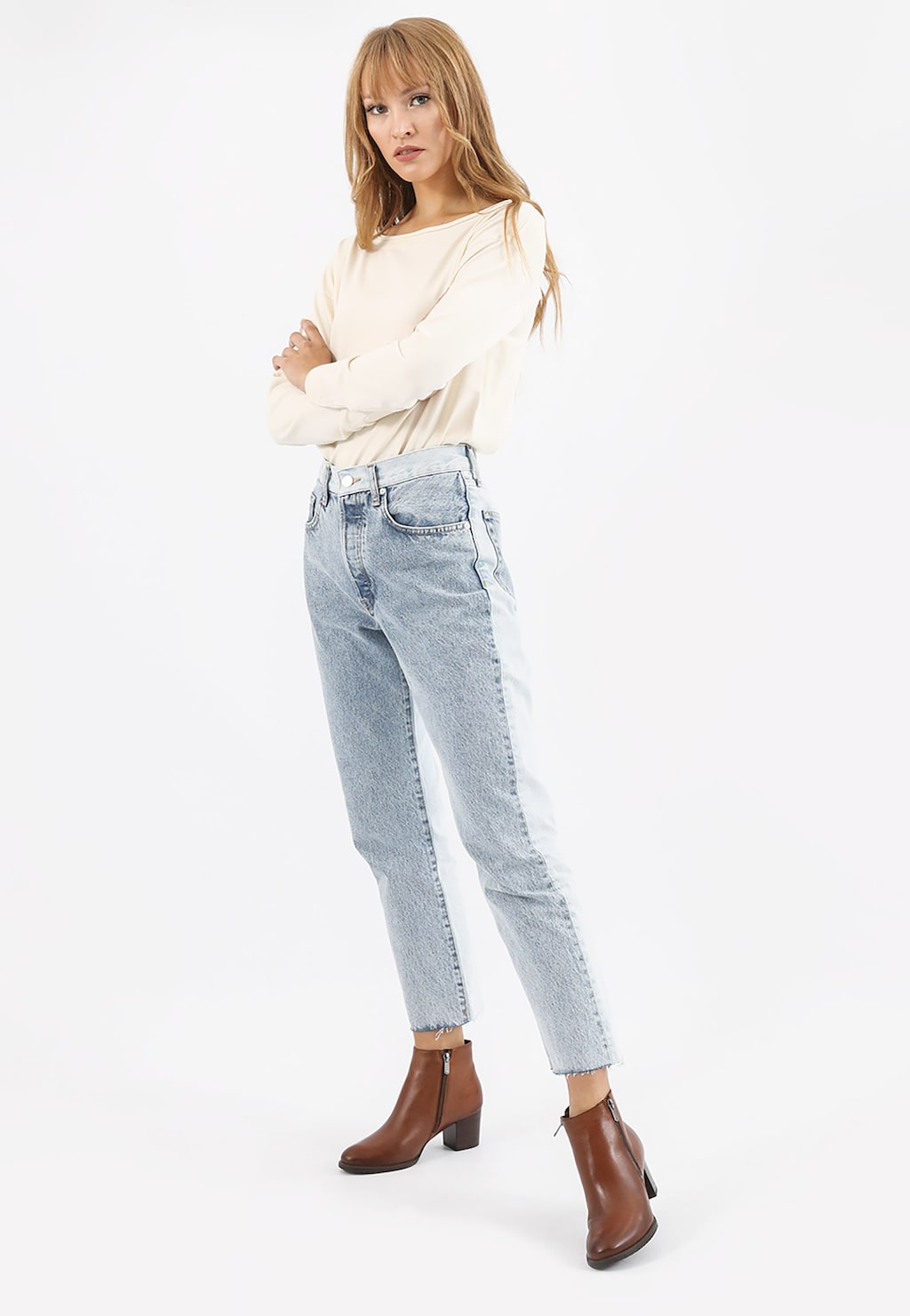 Hnedé členkové čižmy na opätku pre štýlovú dámu 55065-52 Widok 1