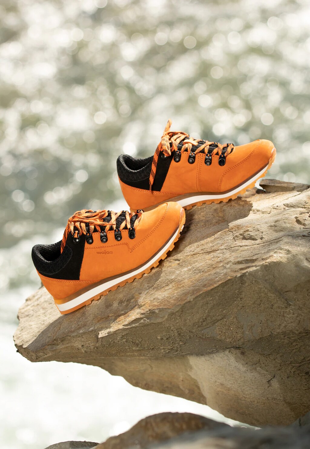 Pomarańczowo-czarne trekkingi męskie 10078-75 Widok 8