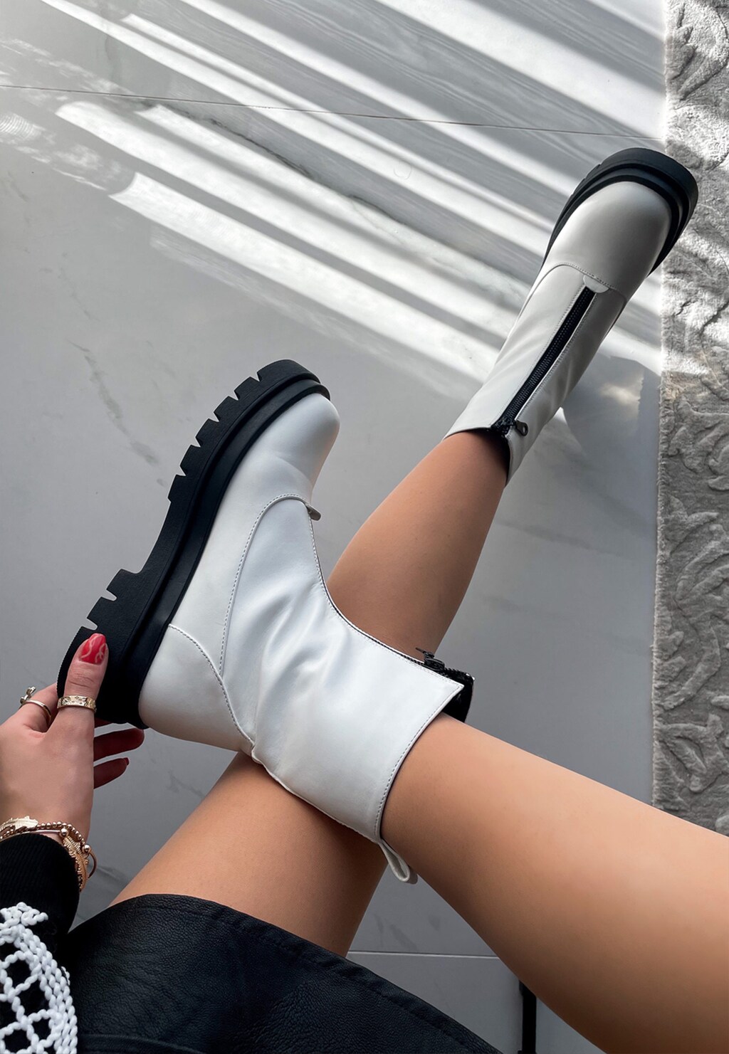 WJS białe botki damskie z kontrastową podeszwą WJS46039-59 Widok 1