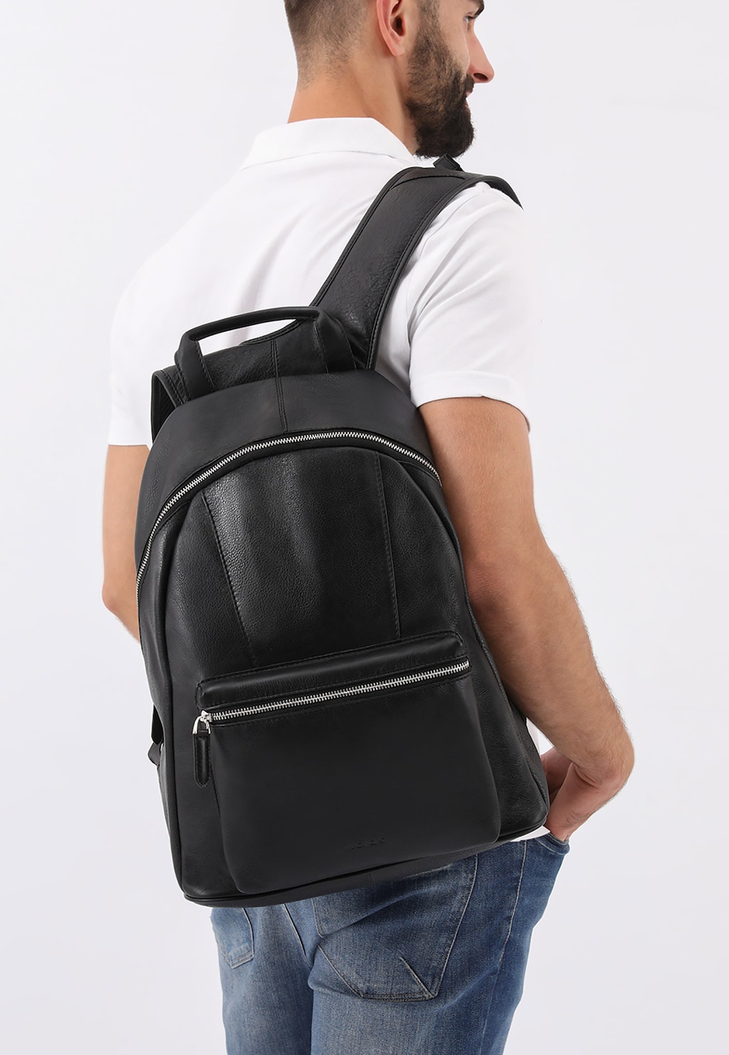 Minimalistický černý pánský batoh z hladké kůže 80143-51 Widok 1