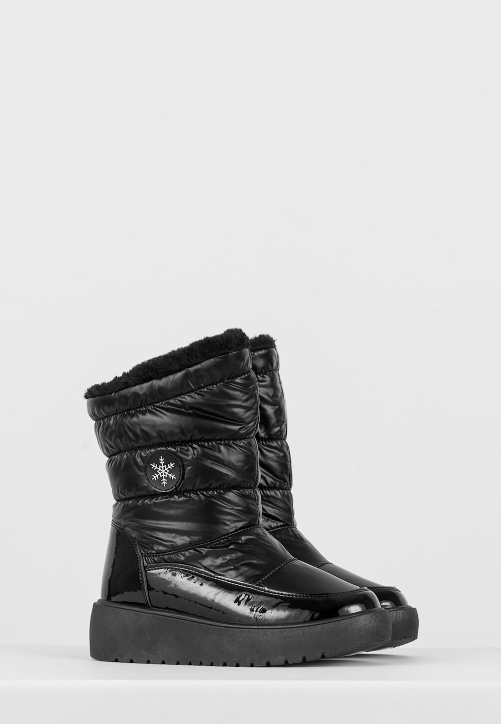 WJS czarne Śniegowce damskie ze śnieżynką WJS44002-71 Widok 2