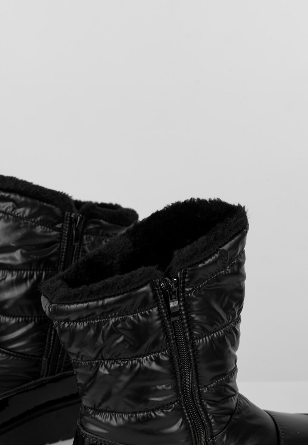 WJS czarne Śniegowce damskie ze śnieżynką WJS44002-71 Widok 4