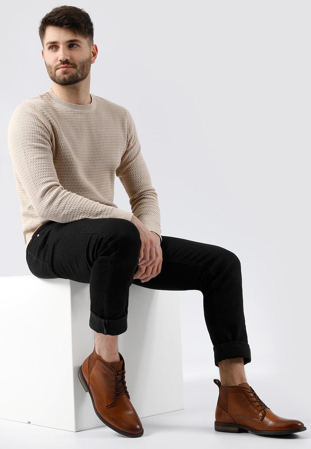 Jasnobrązowe trzewiki męskie 24020-73 Widok 1