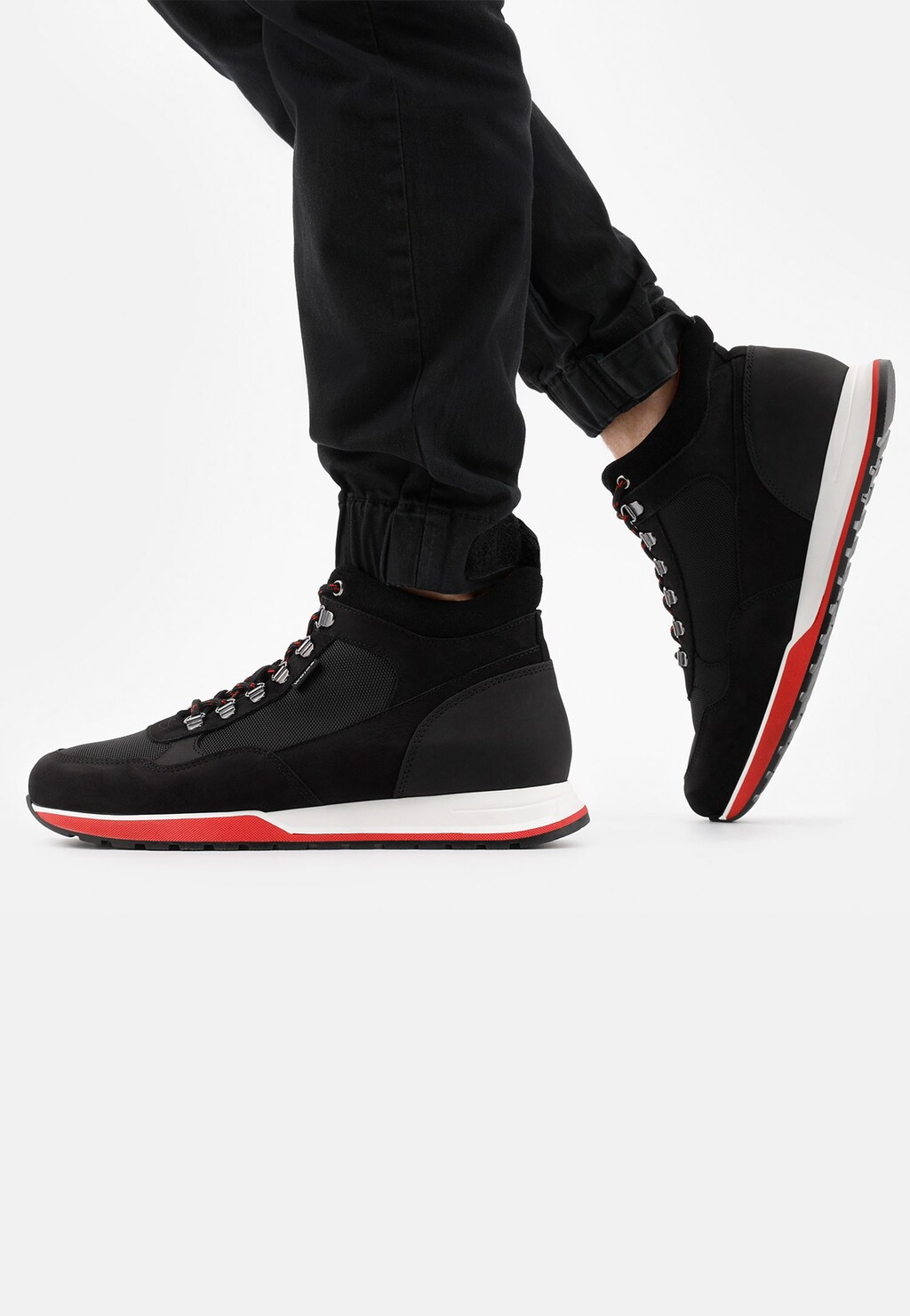 Černé šněrovací pánské kotníkové boty z nubuku 24043-81 Widok 7