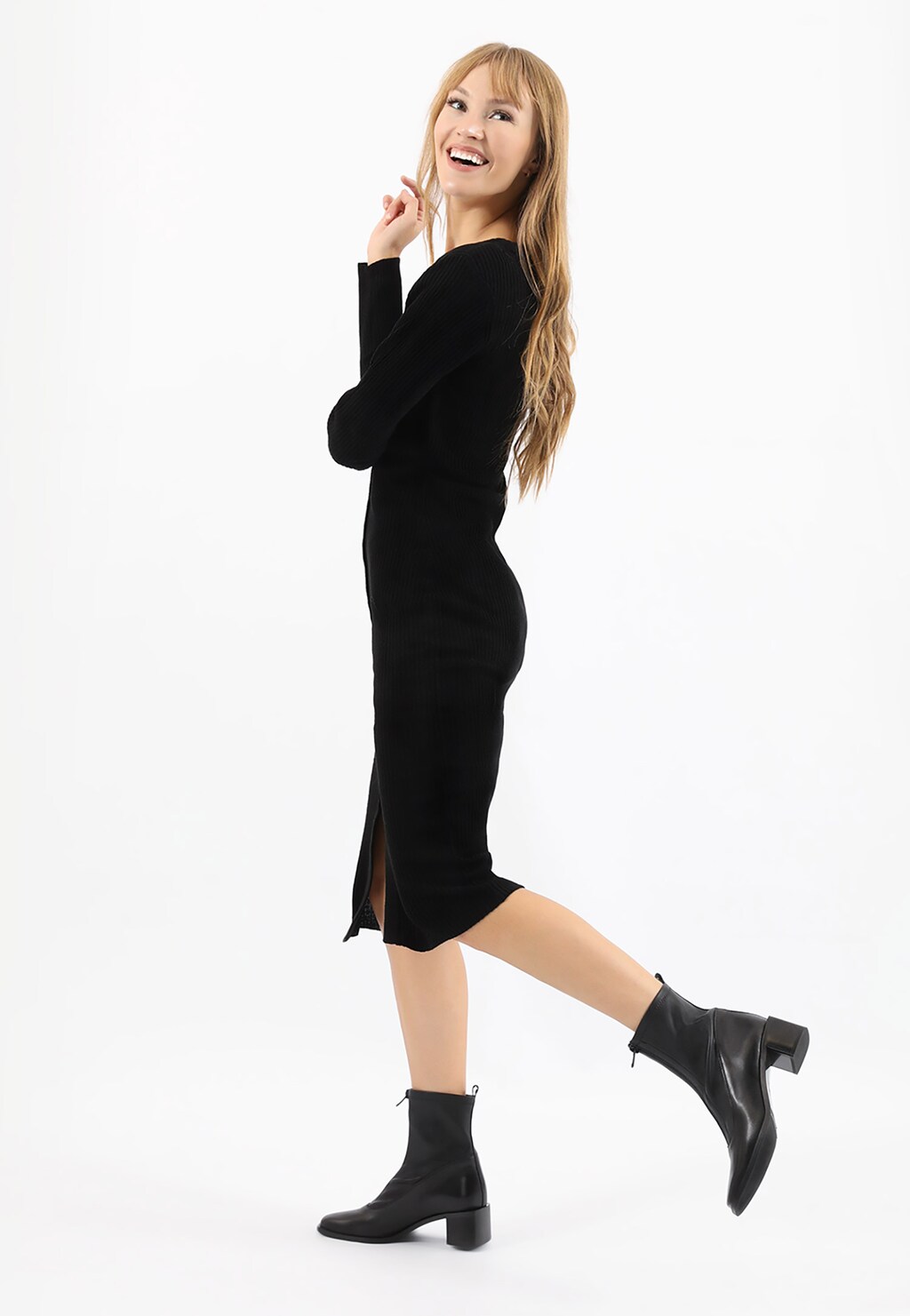 Czarne botki na słupku z zamkiem z przodu 55038-81 Widok 1