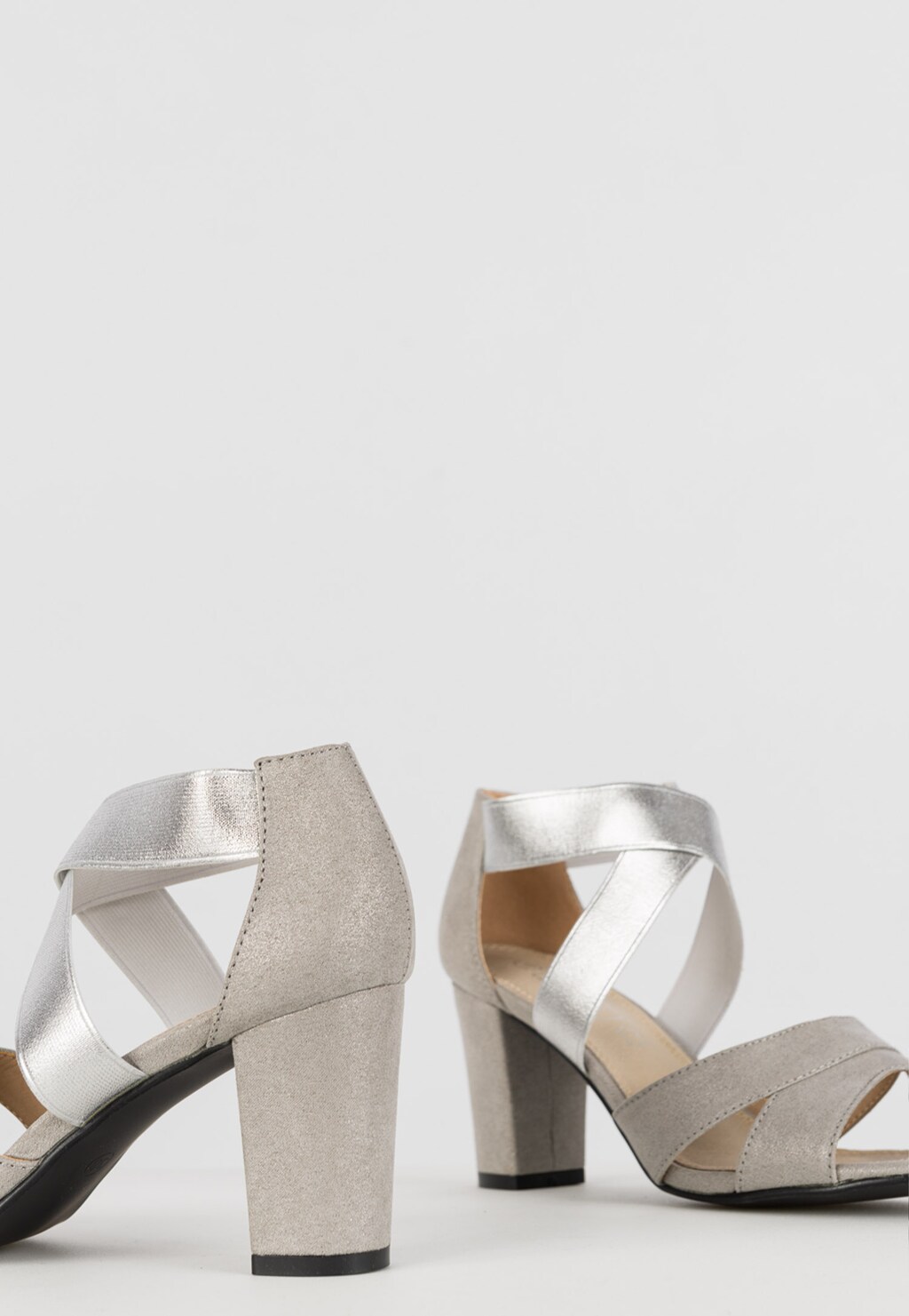 Elegantné strieborné dámske sandále na rôzne príležitosti WJS74010-69 Widok 5