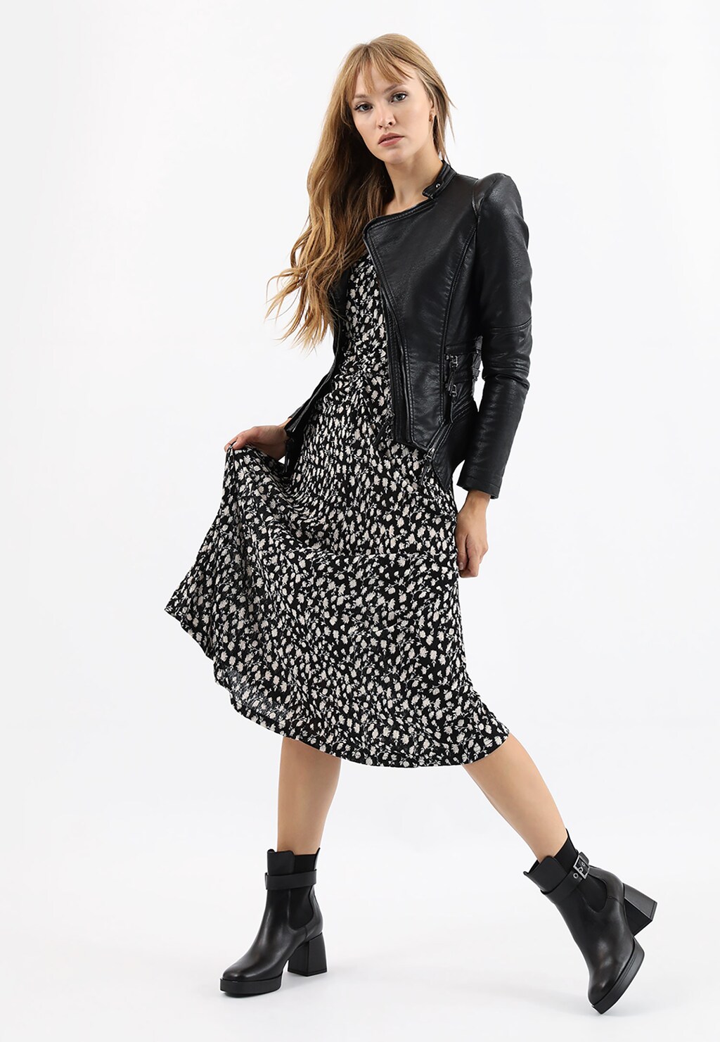 Czarne skórzane sztyblety na stabilnym obcasie 55113-51 Widok 1