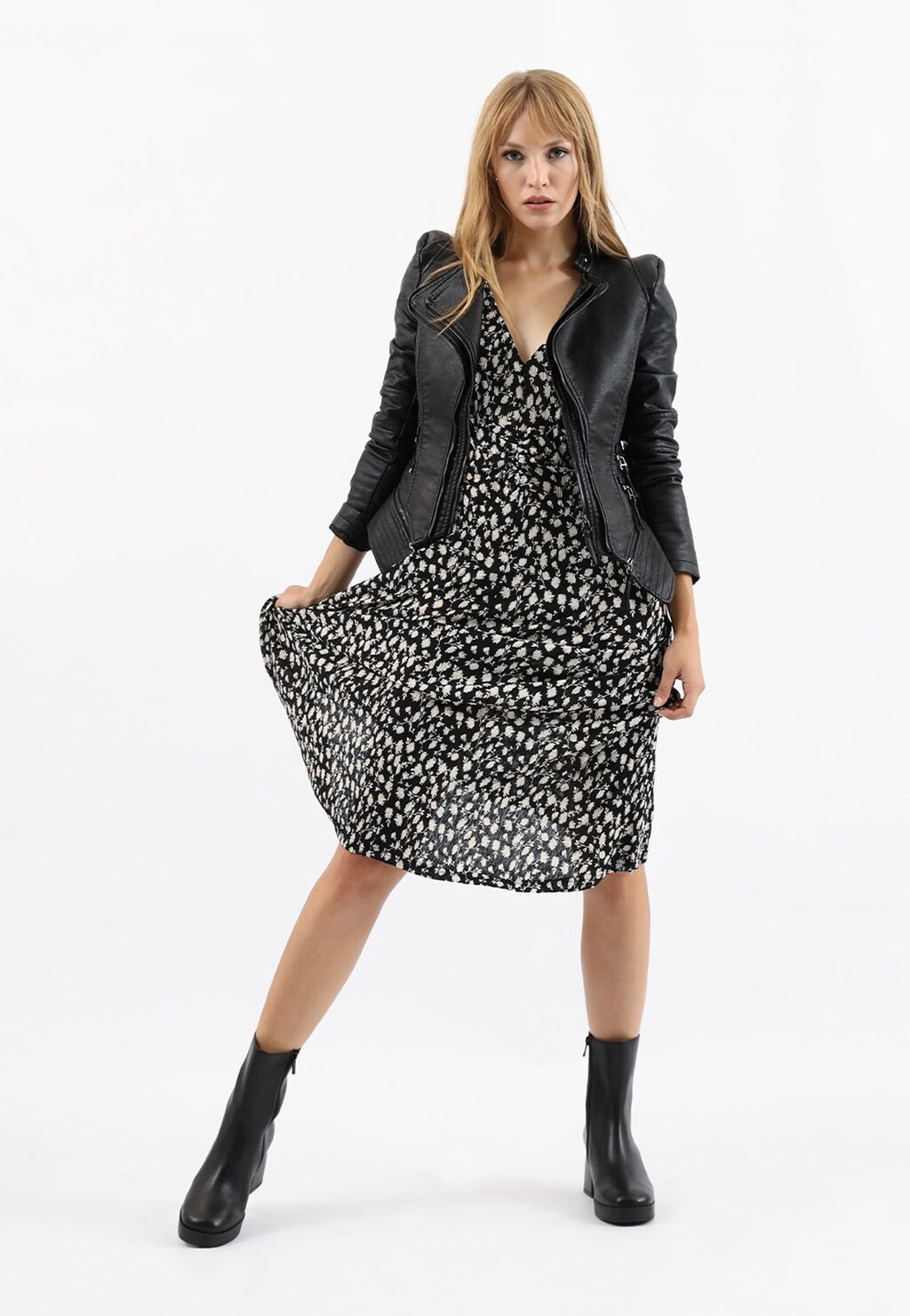 Damskie skórzane botki na słupku 55107-51 Widok 8