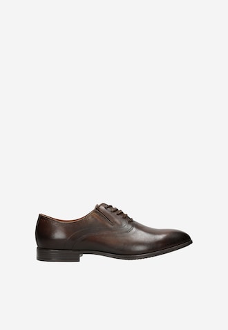Brązowe półbuty męskie w stylu formal