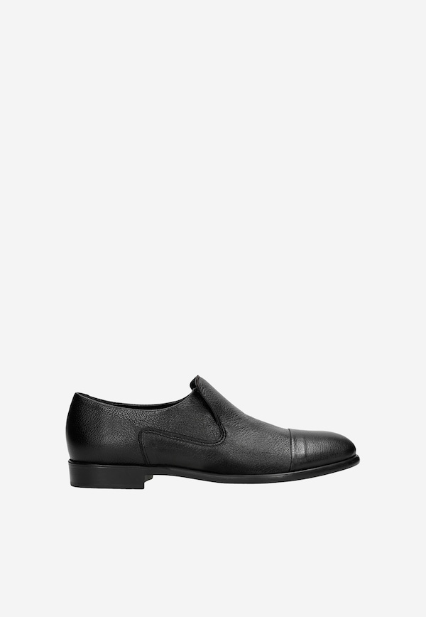 Czarne loafersy damskie ze skóry licowej