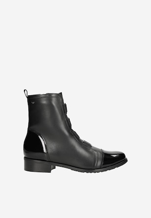 Women's black winter ankle boots made of smooth and patent leather