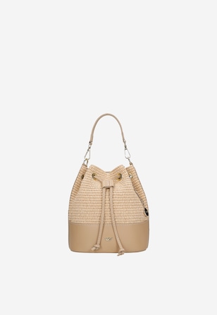 Béžová kabelka z hladké kůže a pletené rafie