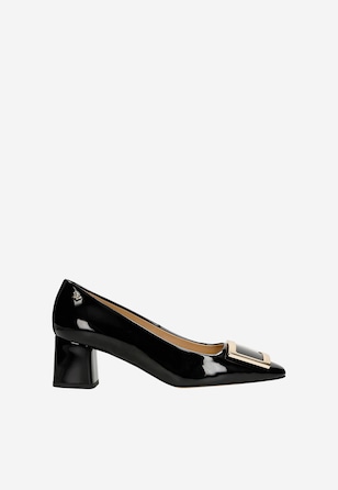 Pantofi stiletto negri lăcuiți cu decor auriu