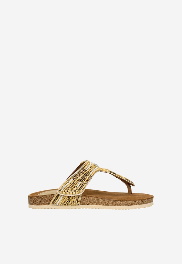 Beżowe japonki w stylu boho