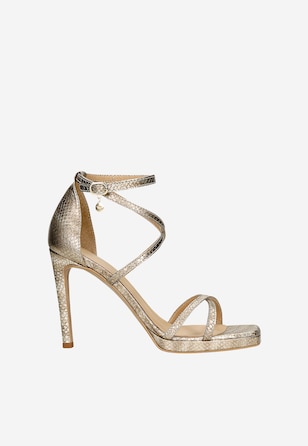 Złote sandały na wysokiej szpilce