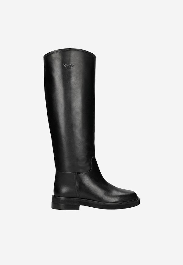 Women's classic black smooth leather boots
