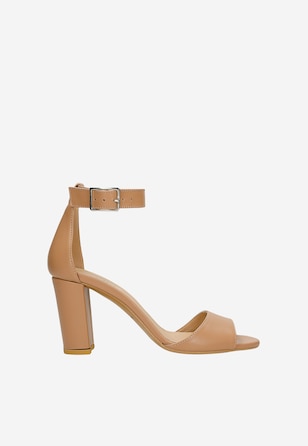 Brązowe sandały damskie na wysokim słupku