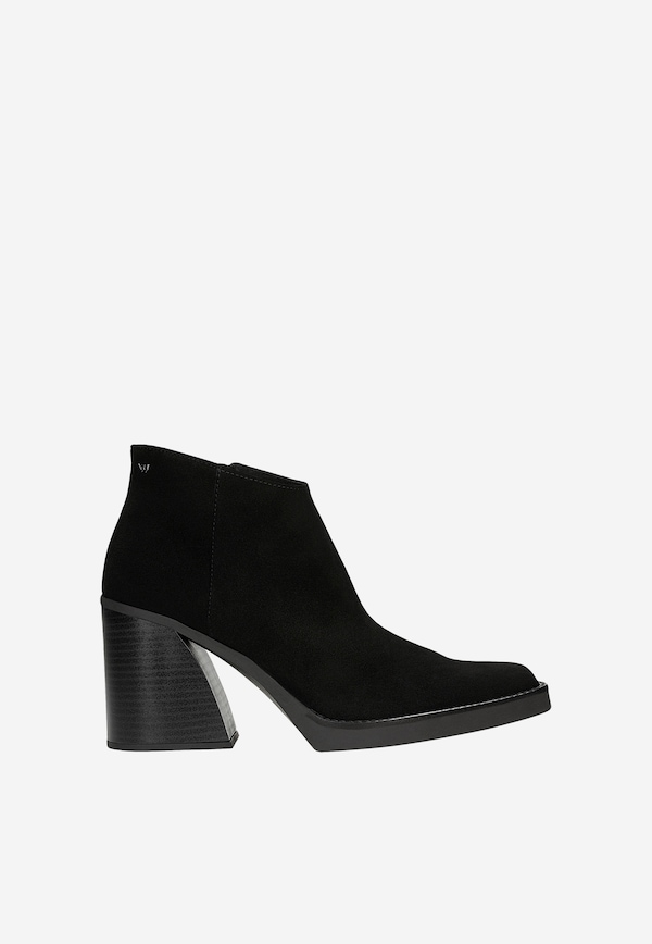 Czarne botki damskie Limited Edition z niską cholewką