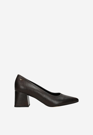 Brązowe czółenka na słupku z tłoczeniem w skórę węża