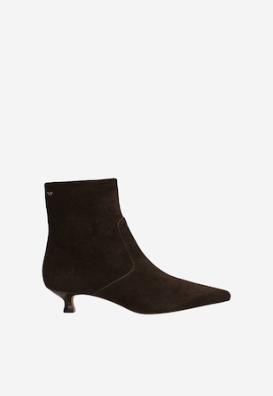 Brązowe czekoladowe botki na niskim obcasie z noskiem w szpic