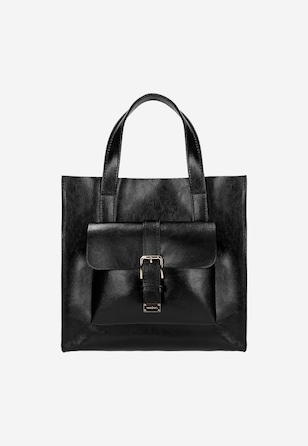 Czarna torebka damska z zewnętrzną kieszenią