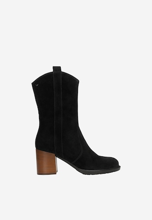 Czarne wysokie botki damskie na brązowym słupku