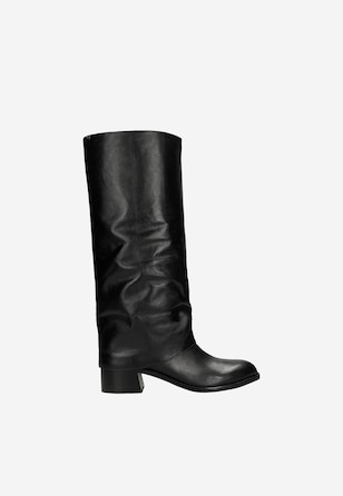 Dámské kožené kozačky s vysokým svrškem a jemným nařasením