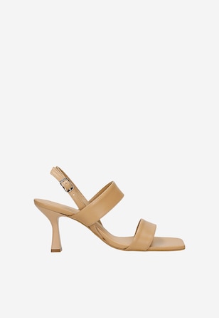 Beżowe skórzane sandały na obcasie