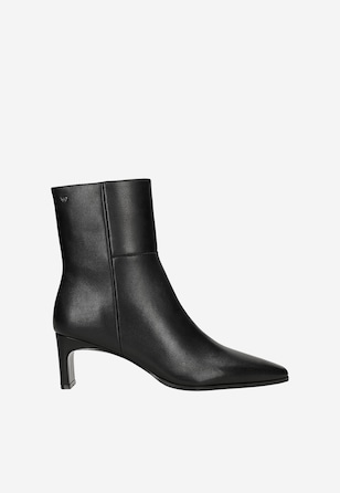 Boots Women's