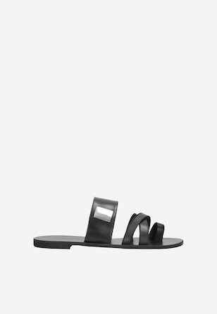 Czarne klapki damskie