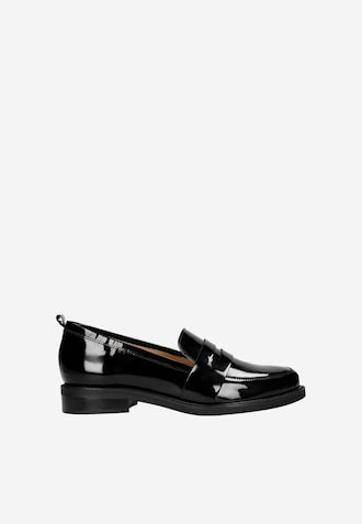 Czarne lakierowane mokasyny damskie w stylu formal