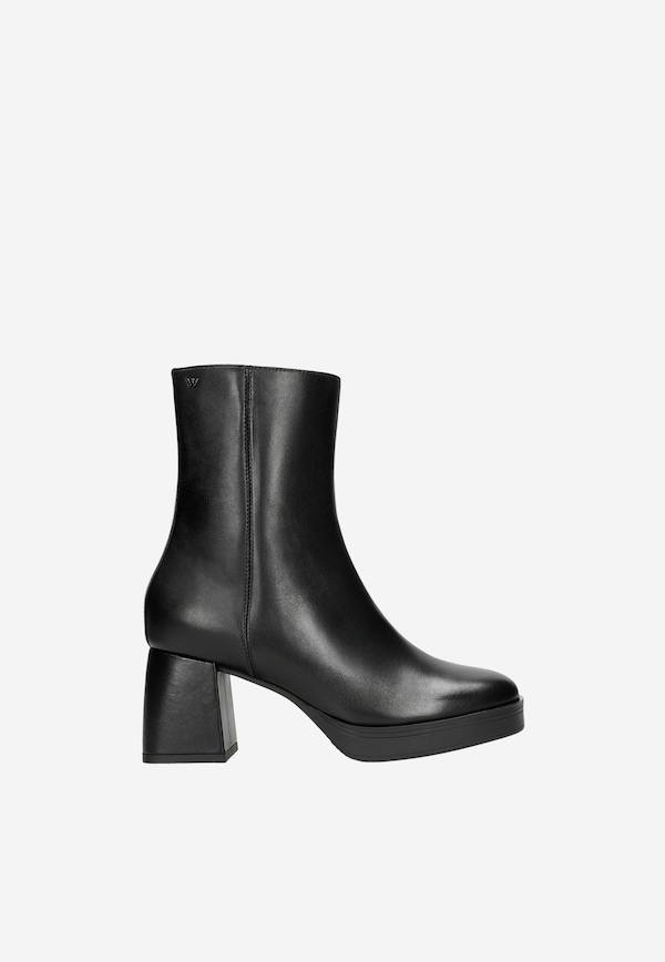 Boots Women's