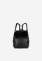 Czarny plecak damski z lakierowaną klapką 80092-31