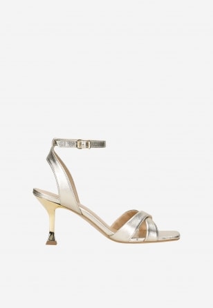 Zlaté dámske sandále s ozdobným podpätkom