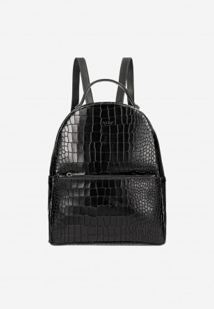 Dámsky ruksak z čiernej lakovanej kože s krokodílím motívom