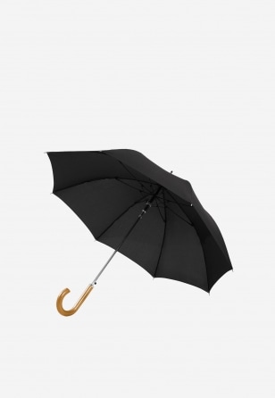 Długi parasol w kolorze czarnym