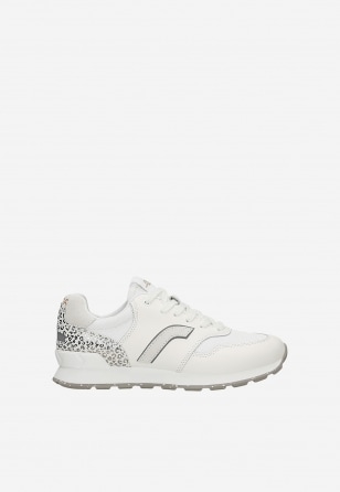 Białe sneakersy damskie RELAKS z aplikacją w srebrną panterkę R34202-59