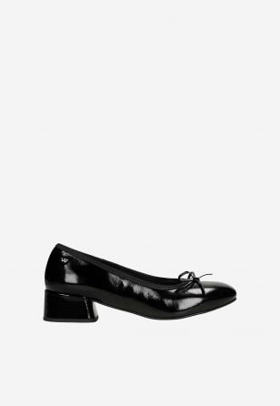 Czarne lakierowane czółenka damskie na szerokim obcasie 35175-31