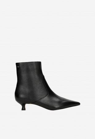 Eleganckie skórzane botki damskie na niskim obcasie 55347-51