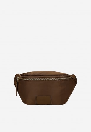 Brązowa nerka damska RELAKS ze złotym zamkiem R80304-12