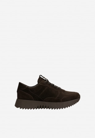 Czekoladowe sneakersy damskie na masywnej podeszwie 46412-62