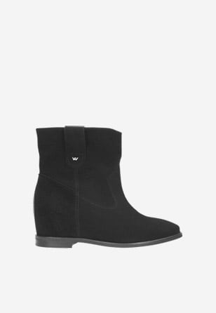 Černé dámské kotníkové boty na nízkém klínku 9521-61