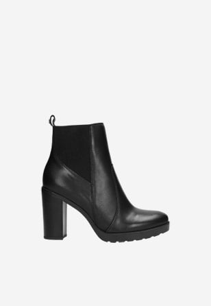 Zimní dámské kotníkové boty z černé lícové kůže 9539-51
