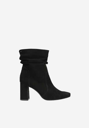 Černá velurová dámská kotníková obuv na podpatku 55072-61